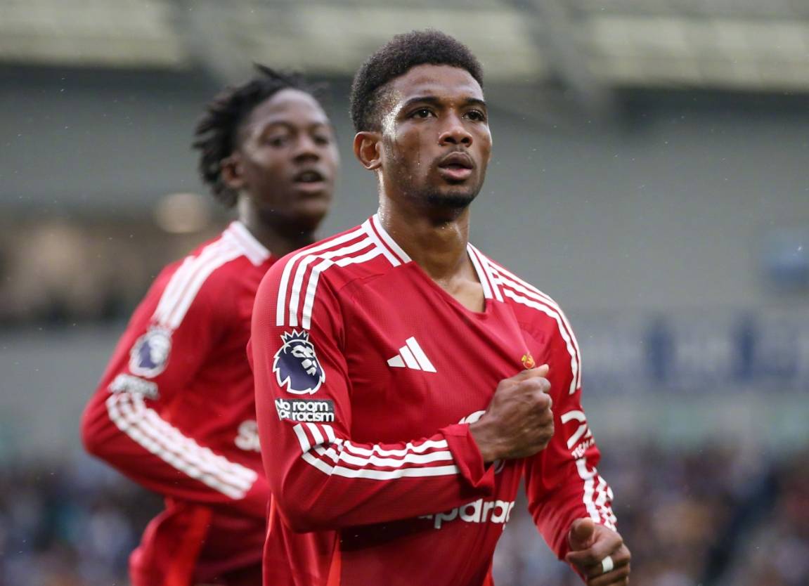 爱游戏正版游戏下载中心曼联关键一役惨遭绝杀，球迷难掩失望，结果重要已经更多部分在线特别.