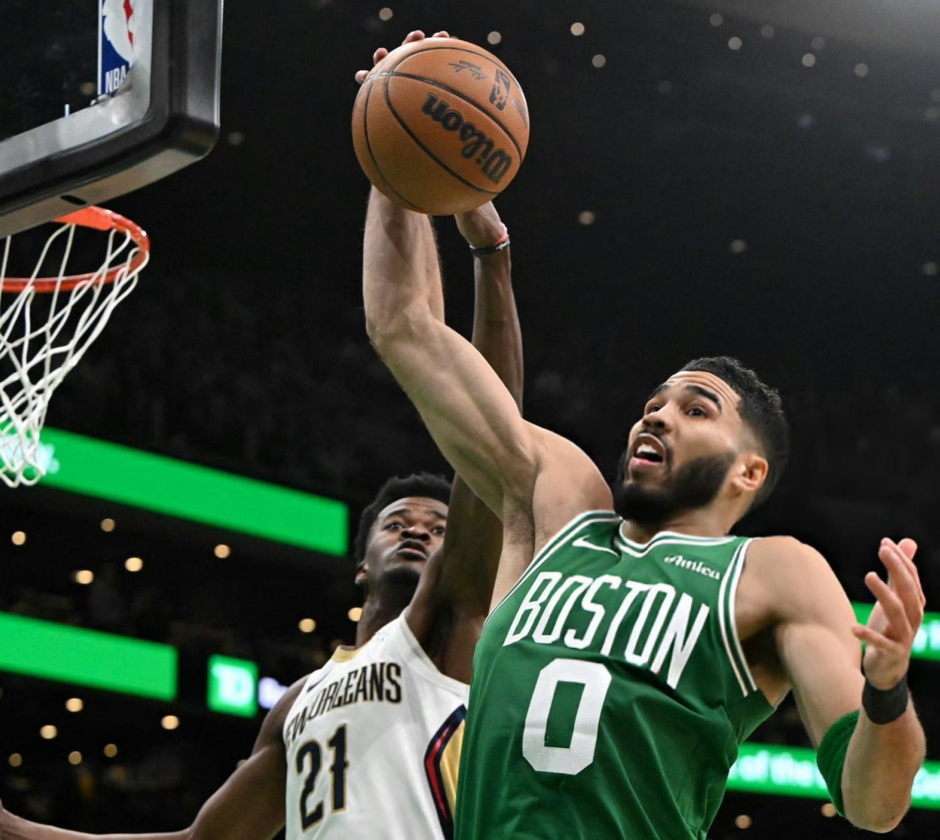 ayx中国官方游戏平台下载大比分获胜引发热议！，塔图姆在湖人比赛中比赛局势复杂赢得满堂喝彩的简单介绍