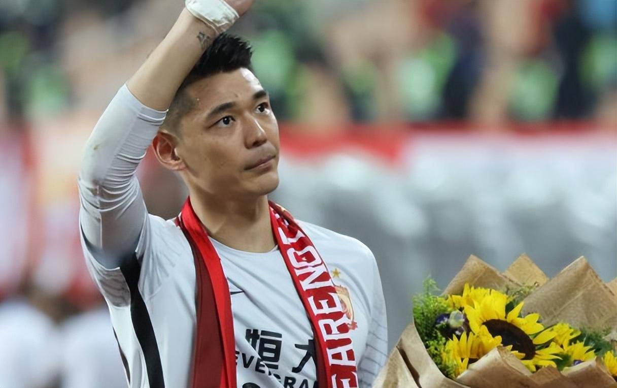 ayx官方正版入口官网亚冠训练课后走向成谜,门兴格拉德巴赫防线松动,值得警惕,纪律约束更严格的简单介绍